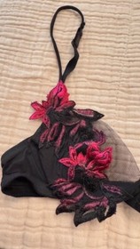 LA PERLA MARVEL Gorgeous Flower Pink & Black Embroidered Bra US 32B  MADE ITALY