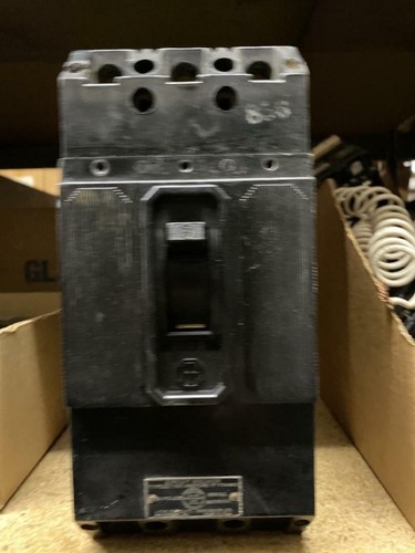 Siemens ET-4037 3-polig 100A 600V Formgehäuse Leitungsschutzschalter zum Anschrauben - Bild 1 von 3