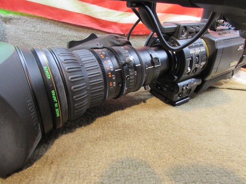 ESTATE* PRO CAMERA JVC GY-HD250CHU HDV DVCAM ~3 HOURS!! FUJINON HTs18x4.2BRM-M48 - Picture 3 of 22