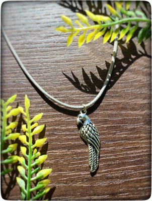 NEW Silver Colour Parrot Bird Cockatoo Animal Tropical Boho Bohemian Necklace