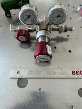 PRS301223 ProStar High Purity Gas Pressure Regulator, Max 3000 psi