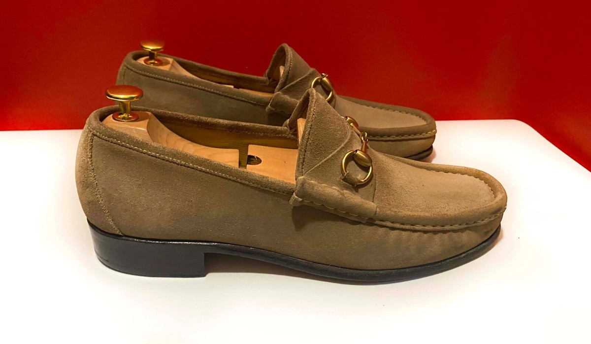 $889.00 !!GUCCI LUXURY MEN LIGHT BROWN SUEDE HORSE BIT LOAFER 