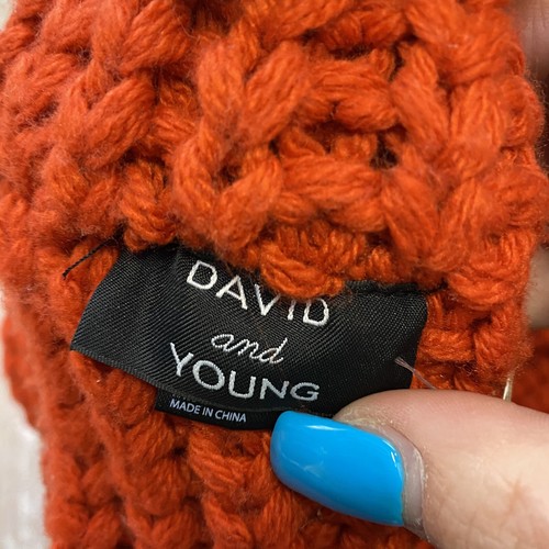 David and Young Knitted Winter Scarf Wrap Warm Sustainable Fashion Rust Color - Picture 4 of 6