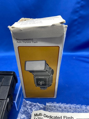 Achiever TZ250 flash multi-dedicated auto thyristor camera flash in original box - Picture 2 of 10