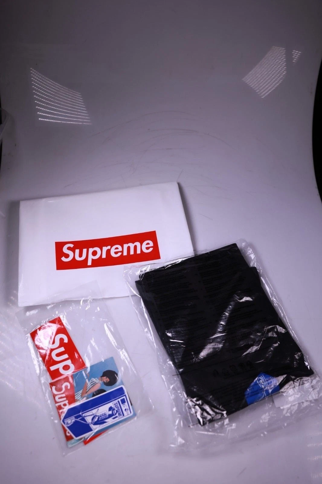 Tee shirt Supreme Payphone noir moyen neuf, scellé