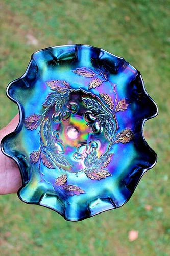 ANTIQUE DUGAN CHERRIES CARNIVAL GLASS BANANA BOAT, ELECTRIC PURPLE - RARE SHAPE