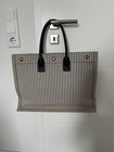 Foto 2 di 8