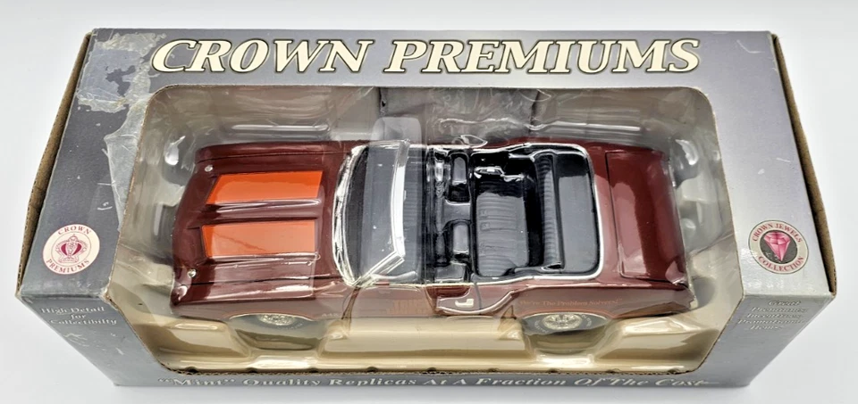 Crown Premiums escala 1:24 diecast Olds Cutlass 442 W-30 convertible con tapa Foto 3 de 4
