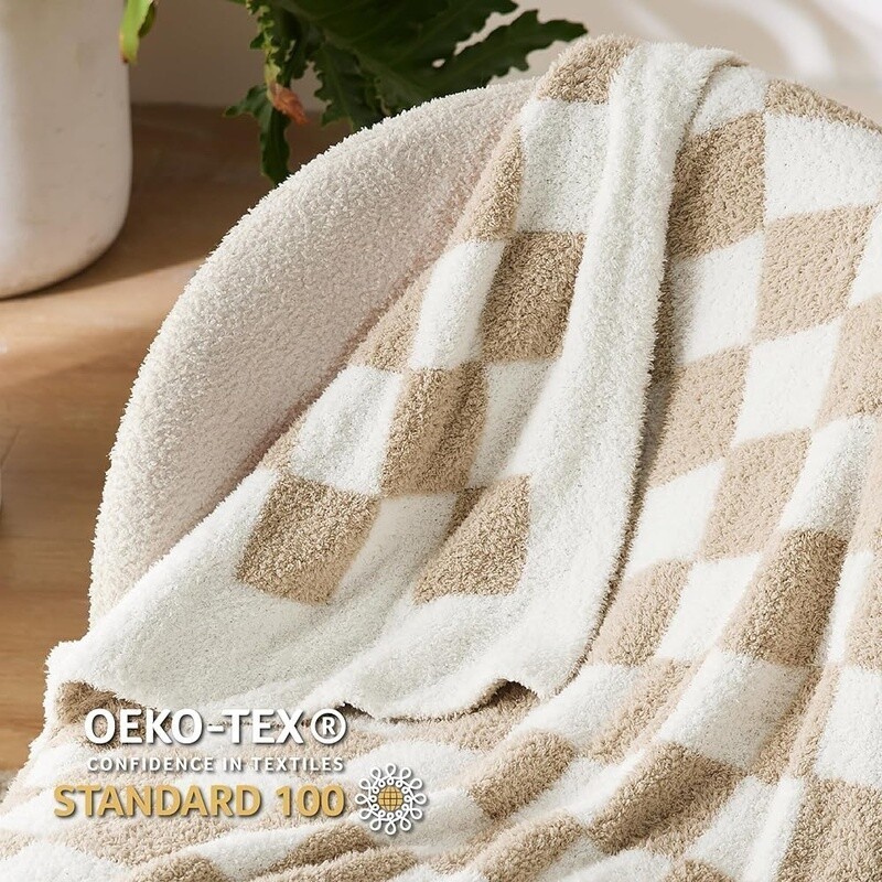 Super Soft Checkered Throw Blanket Couch Cozy Lightweight Warm Knit Blanket New