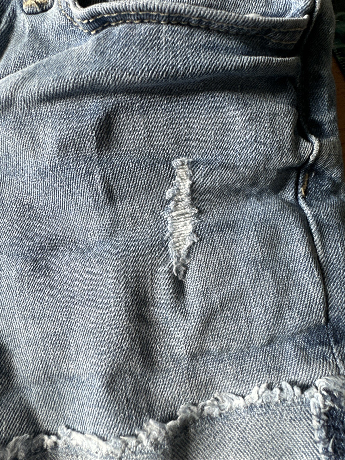 Picture 4 of 5