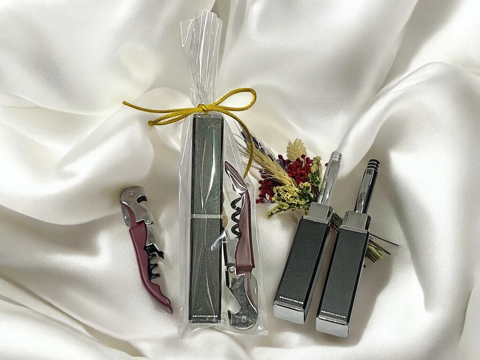 Regalos para invitados boda comuniones bautizos 10 Set bolígrafo y sacacorchos - Imagen 4 de 4