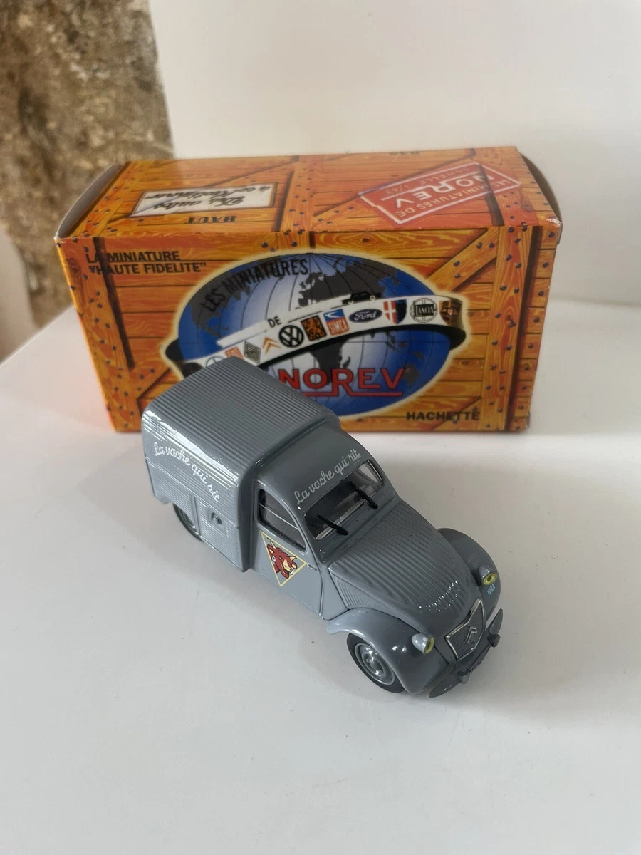 Modèle Réduit Citroën C8 2002 – Norev Hachette – Échelle 1/43 – En Boîte – Occasion