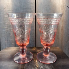 Mikasa Studio Nova Adirondack Pink Wine Glass Goblet Set 2 Cups Drink Glasses