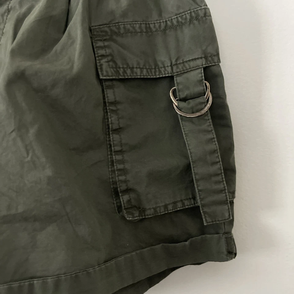 Pantalones Cortos Witty Fox Verde Carga Nuevos con Etiquetas 11/30 Entrepierna 2 Foto 2 de 4