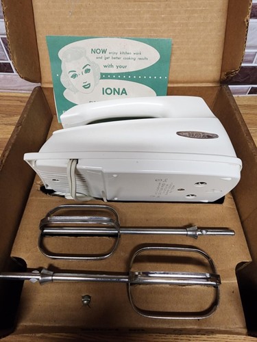 Highlander Portable Electric Mixer By Iona Lightweight & Powerful Gently Used