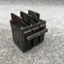 ITE Siemens BQ3B015 15Amp 3-Pole 240VAC Type BQ Circuit Breaker Used