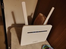 Modem STRONG 4G+ LTE 1200 Router 300mbps 4G/ 1200mbps Wi Fi con slot sim