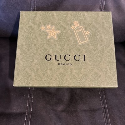 Authentic GUCCI BEAUTY Flora Perfume Empty Gift Storage Box 9 x 7.5 x 2.5  Green
