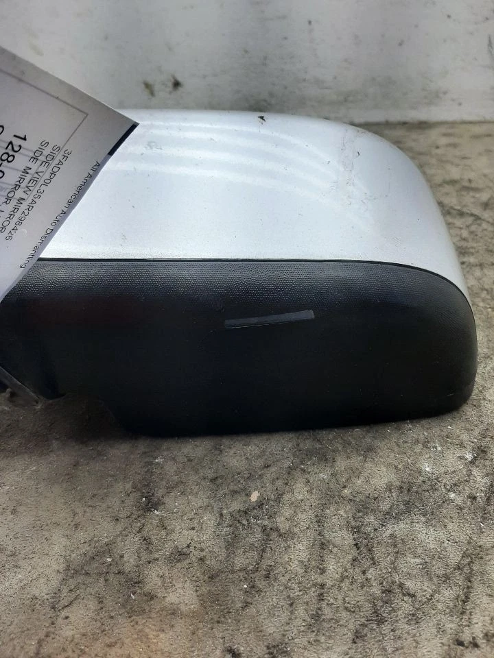 06 07 08 09 10 FUSION Espejo retrovisor lateral del conductor Lámpara de charco eléctrico Calefacción Foto 3 de 4