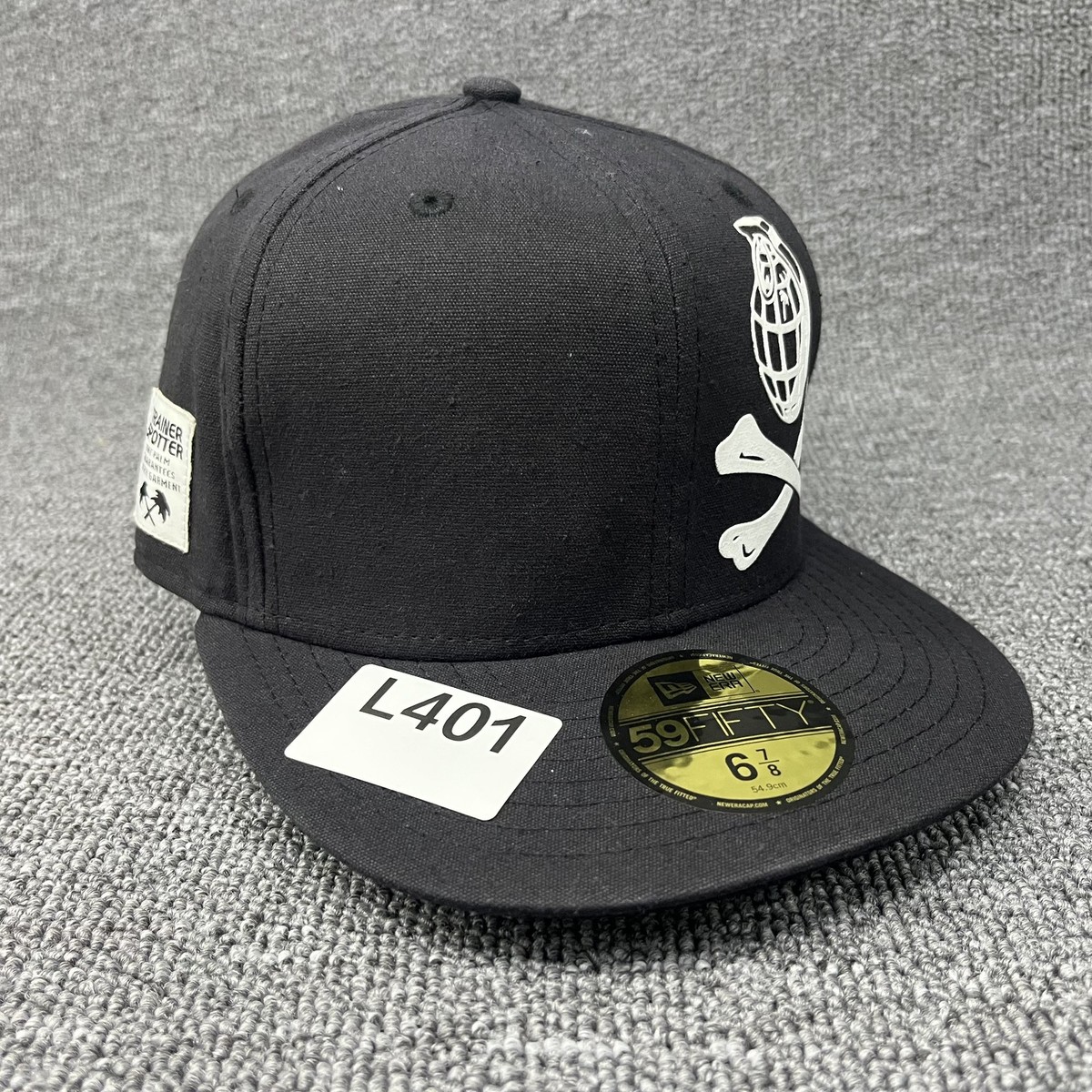 New Era 59FIFTY Trainer Spotter Grenade Crossbones Fitted Hat Black 6 7/8