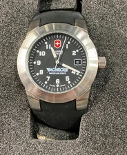 Victorinox Swiss Army Men's Peak "Monroe" Muffler Black Dial  Wrist Watch Case!