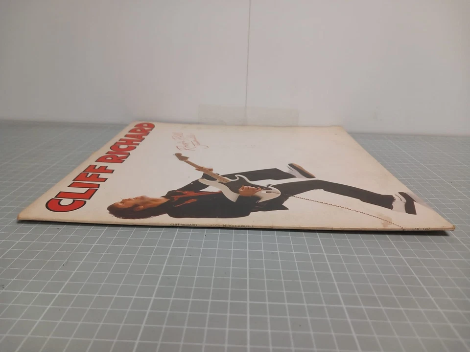 Cliff Richard - Rock 'N' Roll Juvenile - Vinyl Record LP Album 1979 EMI Vintage - Image 3 of 4