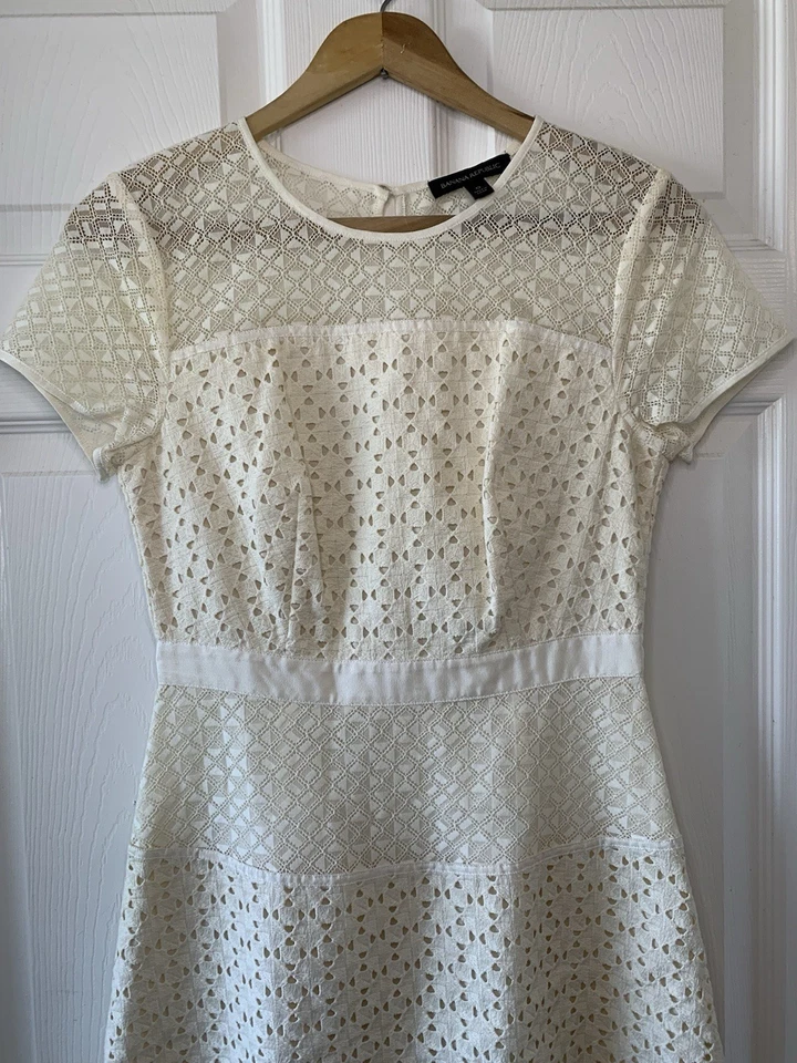 Banana Republic Lace Women's Dress Size 0 Ivory White Fit Flare Midi Cocktail - Image 4 of 4