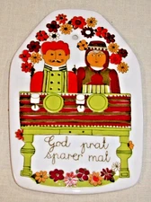 NORWEGIAN FIGGJO FLINT TURI FOLKLORE DESIGN 6" X 4" PORCELAIN TILE PLAQUE NORWAY