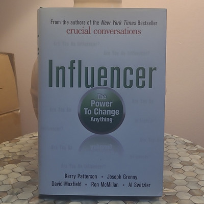 VitalSmarts Influencer The Power to Change Anything HC Patterson Grenny + DJ