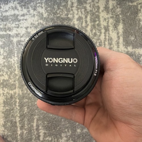 YONGNUO Digital YN50mm F1.8 50mm f/1.8 Canon EF AF/MF Lens 52mm