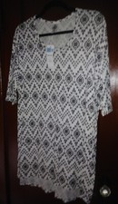 NWT Agnes and Dora Hi-Lo 3/4 Sleeve Tunic Size Large ribbed 
