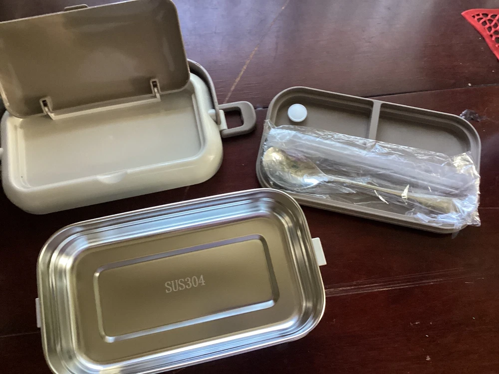 Bento Box Small Adult Lunch Box 2 Layer Leak-proof Lunchbox W/Chopsticks & Spoon