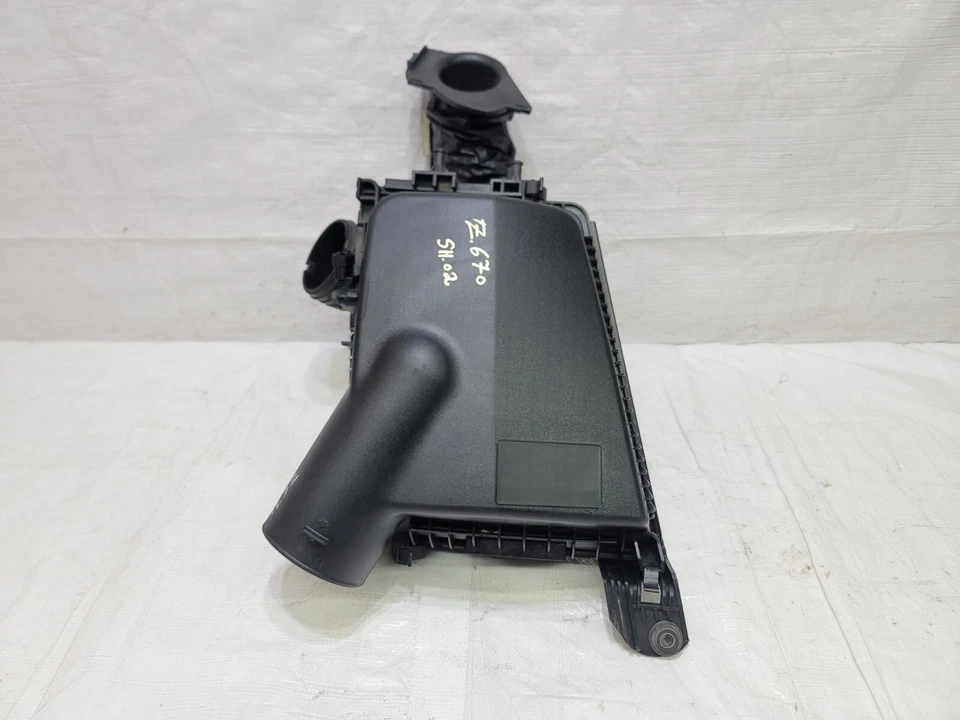 2015-2017 Kia K900 5.0L Engine Air Cleaner Filter Hose OEM 28110-3M150 Foto 4 de 4