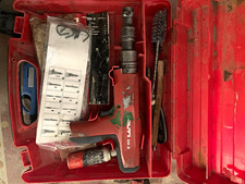 Hilti DX 2 Powder-Actuated Fastening Tool w/ Case & Accessories