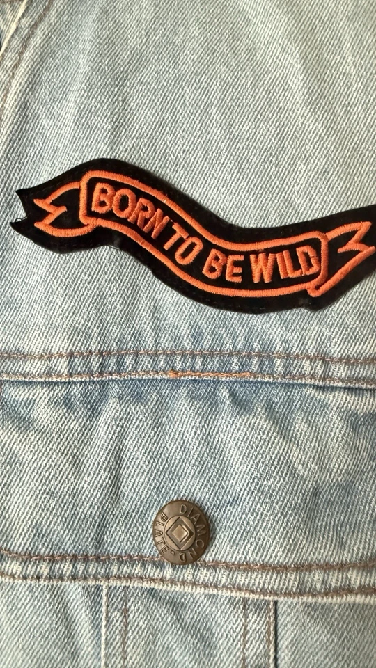 VTG Diamond Plate Vest Sz M-M/W-L Denim Jean Biker Eagle Patches USA Flag - Image 3 of 4