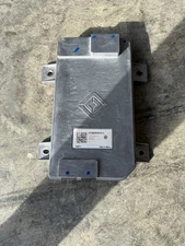 2022 - 2024 RIVIAN R1S OEM AUTONOMOUS SAFETY SECURITY CONTROL MODULE PT00000036L