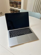 2019 Apple MacBook Pro with 1.4GHz Intel Core i5 13-inch 8GB RAM, 256GB SSD - C