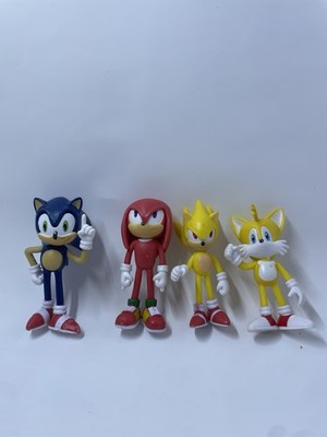Sonic the Hedgehog Figure Set   Sonic, Knuckles, Super Sonic & Tails Toys