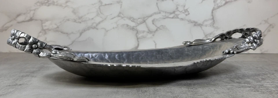 Vintage Aluminum Tray #404 Hand Wrought Creations by Rodney Kent w/Tulip Design - Image 2 of 4