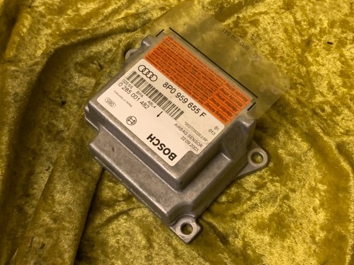 AUDI A3 / 8P Airbagsteuergerät / Steuergerät / nicht ausgelöst 8P0959655F BOSCH