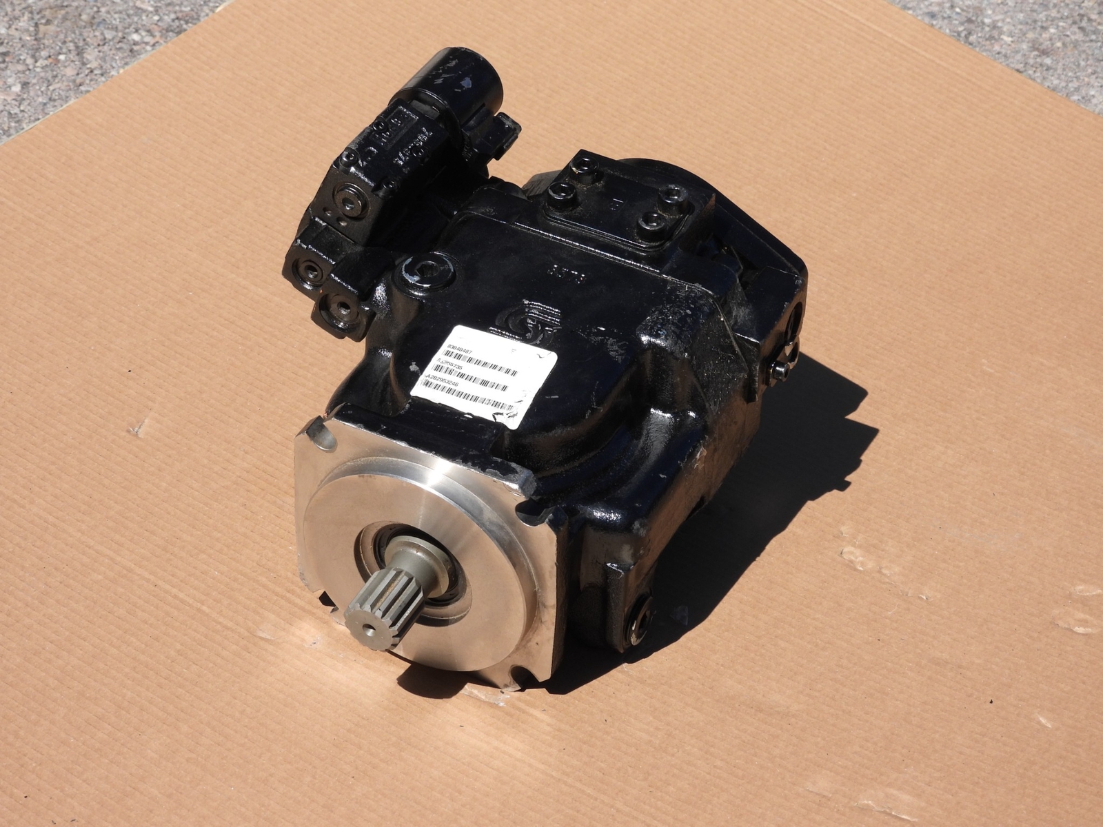 Genuine John Deere AT455735 Axial Piston Hydraulic Pump for Many 