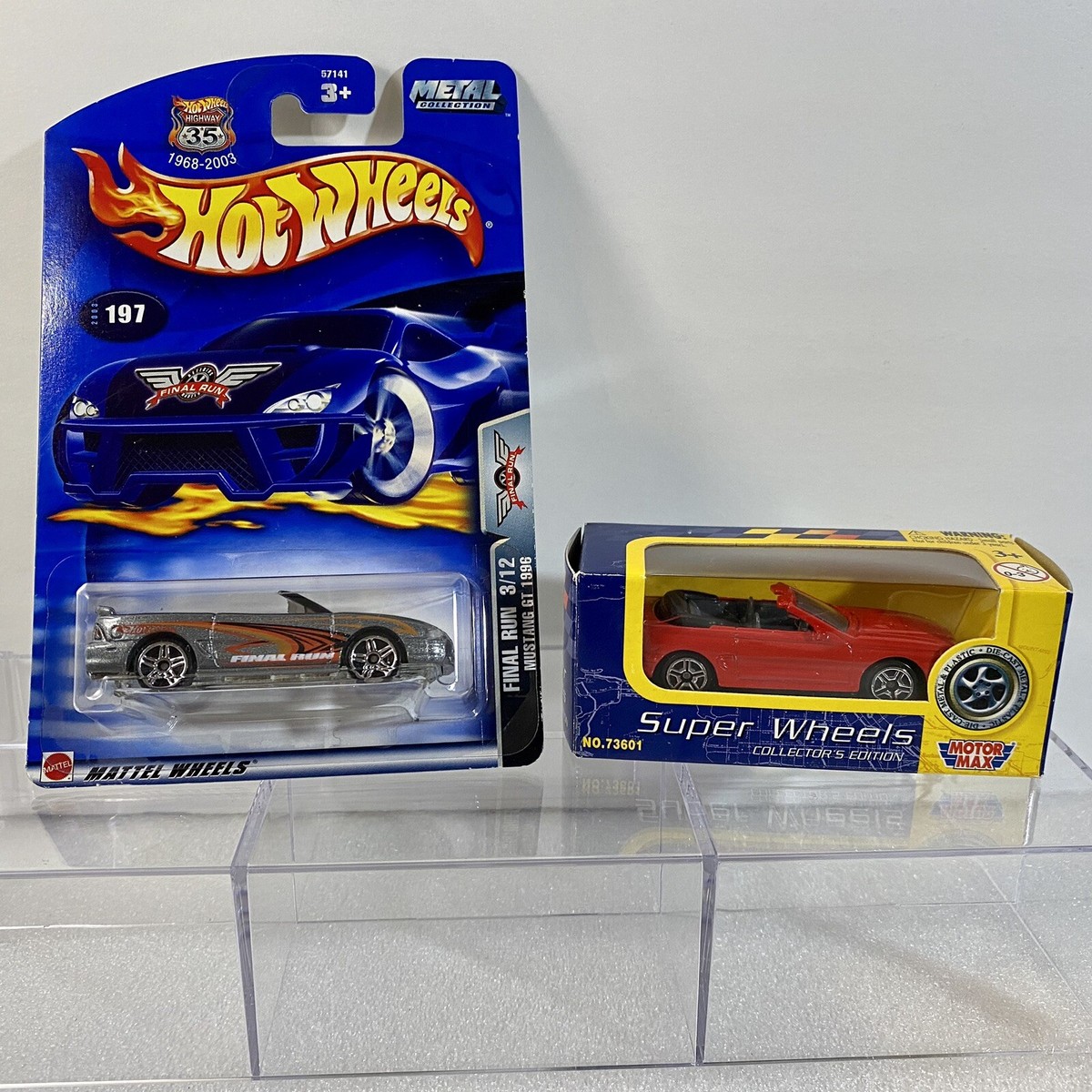 MotorMax #6006 1998 Ford Mustang & Hot Wheels Mustang GT