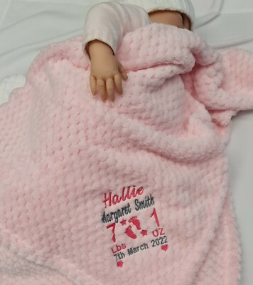 Personalisierte bestickte BABY WAFFELDECKE Geburtsblock, Füße SUPER WEICH