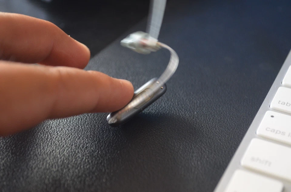 Phonak Audeo 0459 Audífonos Base de Carga Recargable ALIMENTACIÓN RÁPIDA EX ENVÍO EN 2 DÍAS Foto 2 de 4