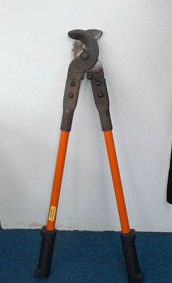KLEIN TOOLS 25-INCH CABLE CUTTERS 63041  (CJL004968)