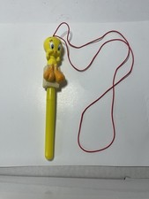 Vintage 1992 Warner Brothers Looney Tune Tweety Bird Pen Necklace