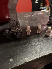 LEGO Star Wars: AT-AT (75054) W/Minifigs