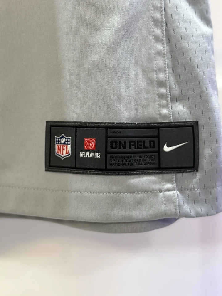 NFL Seattle Seahawks Russell Wilson Super Bowl XLIX Patch Hersey Womens Size S - Image 4 of 4