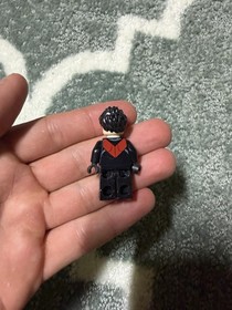 LEGO DC Super Heroes Nightwing minifigure 76011 Batman: Man-Bat Attack