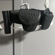 Bianchi Accumold Elite Basketweave Belt Black 36”-38” W/ Accessories